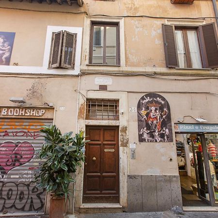 Happy Trastevere In Řím Exteriér fotografie